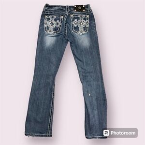 Miss me jeans size 29 signature rise/boot missing gem on left pocket